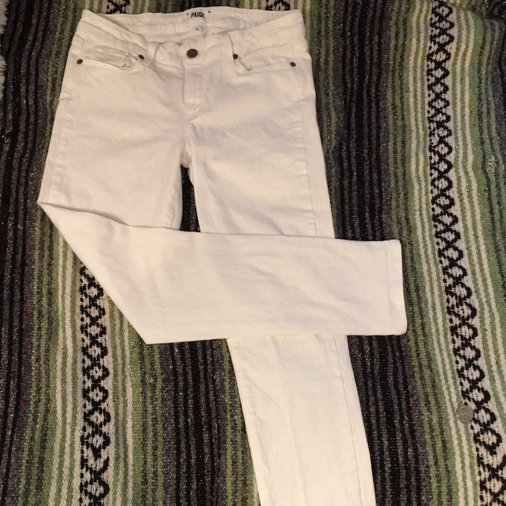 PAIGE “Kylie Crop” Skinny Jeans